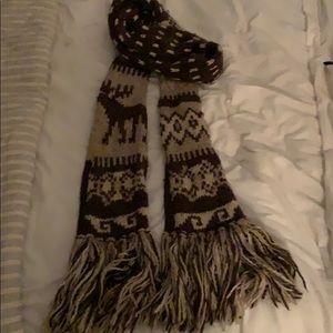 Long moose scarf